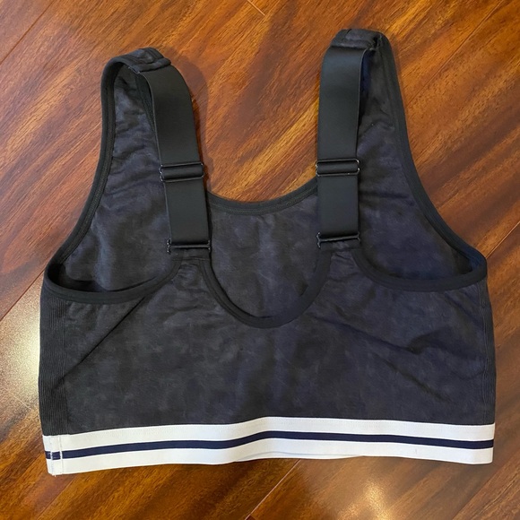 Cacique Black and White Bralette Sports Bra Intimates - Picture 3 of 5